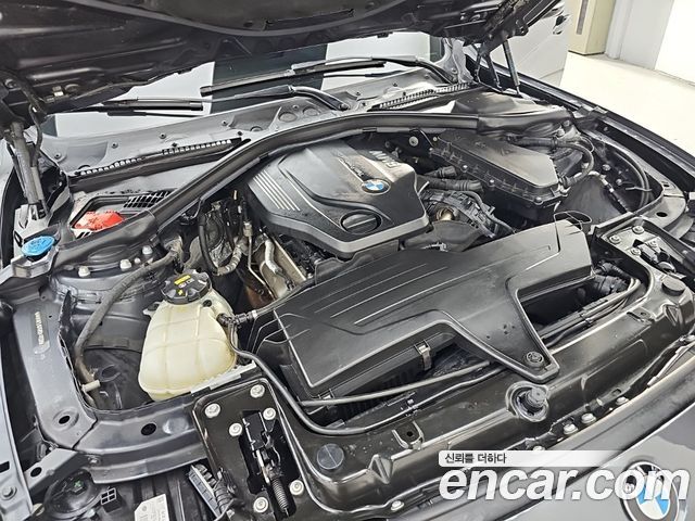 BMW 3-Series 2016 — photo 6