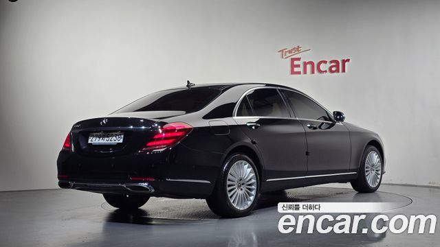 Mercedes-Benz S-Class 2020 — photo 2
