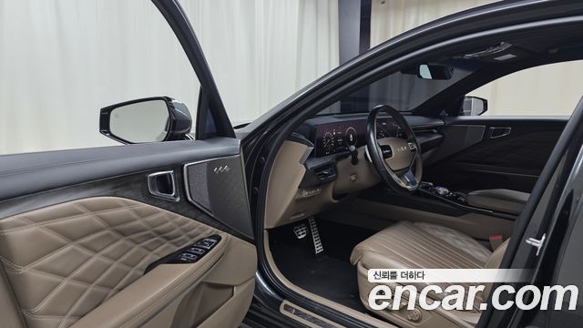 Kia K8 2022 — photo 13