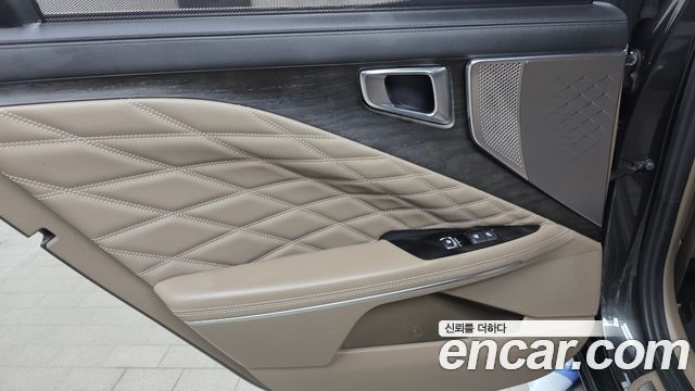 Kia K8 2022 — photo 15