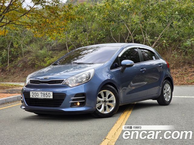 Kia pride 2015 — photo 18
