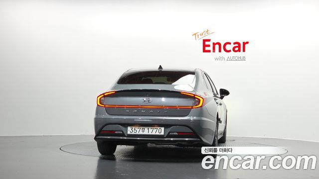 Hyundai Sonata 2022 — photo 4