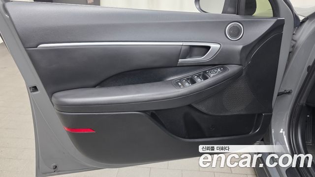 Hyundai Sonata 2022 — photo 14
