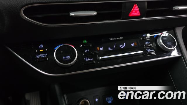Hyundai Sonata 2022 — photo 27