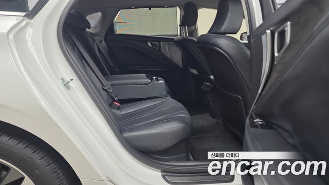 Kia K8 2023 — photo 17