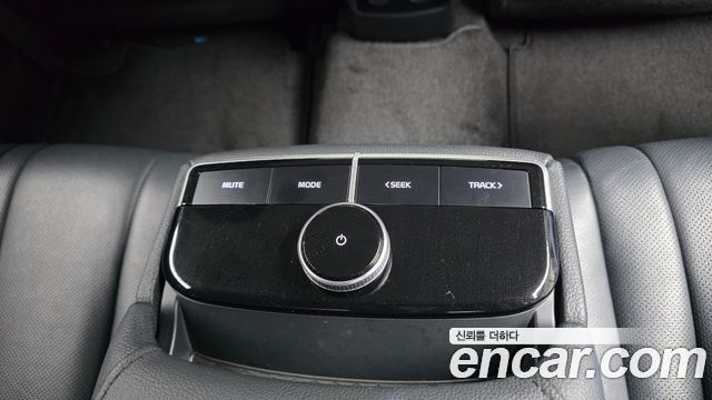 Kia K8 2023 — photo 22