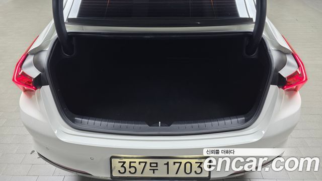 Kia K8 2023 — photo 24
