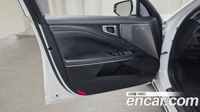 Kia K8 2023 — photo 14