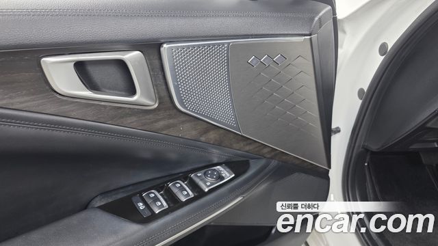 Kia K8 2023 — photo 29