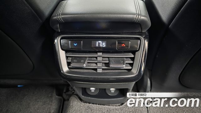 Kia K8 2023 — photo 31