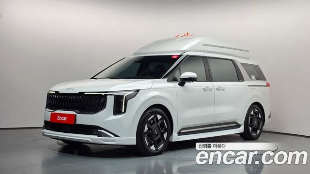 Kia Canival 2025 — photo 1