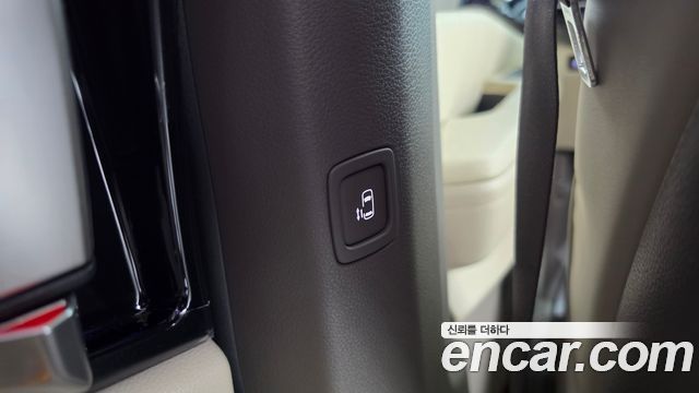 Kia Canival 2025 — photo 37