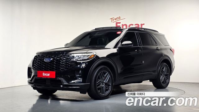 Ford Explorer 2025 — photo 1