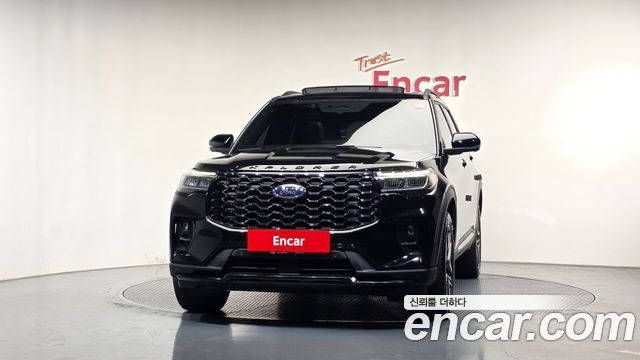 Ford Explorer 2025 — photo 3