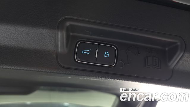 Ford Explorer 2025 — photo 25