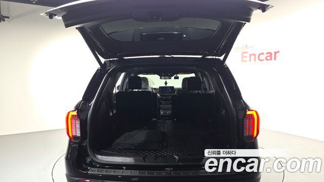 Ford Explorer 2025 — photo 26