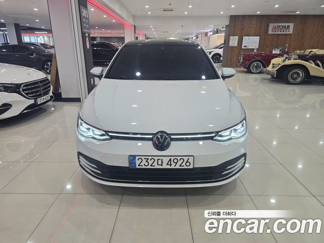 Volkswagen Golf 2023 — photo 3