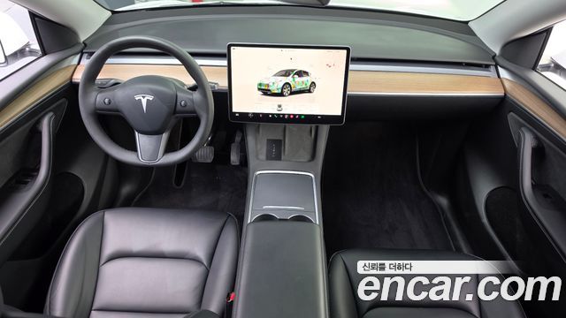 Tesla Model Y 2024 — photo 10