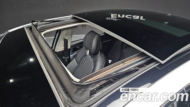 Genesis G70 2020 — photo 30
