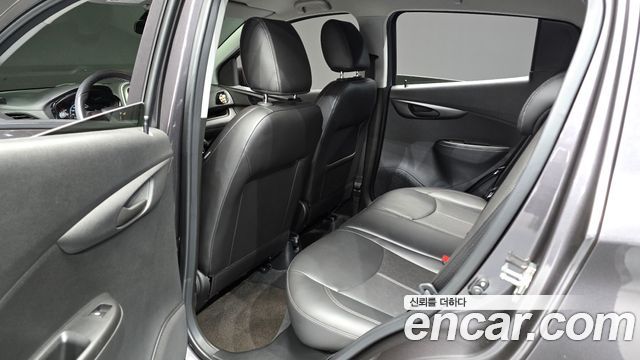 Chevrolet Korea Spark 2016 — photo 11
