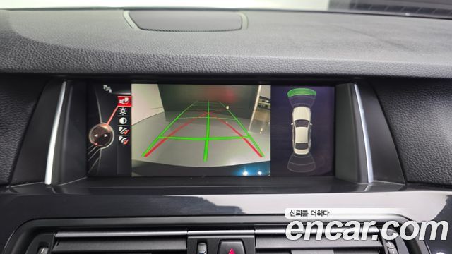 BMW 5-Series 2016 — photo 15