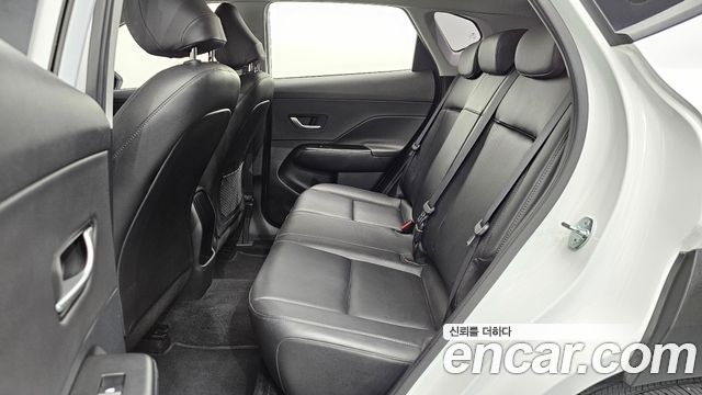 Hyundai Kona 2023 — photo 18