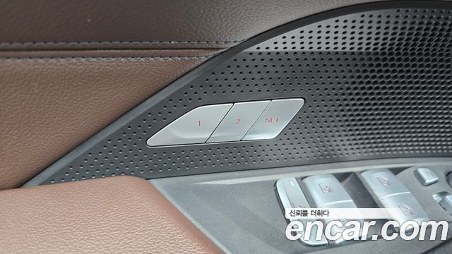 BMW 4-Series 2023 — photo 30