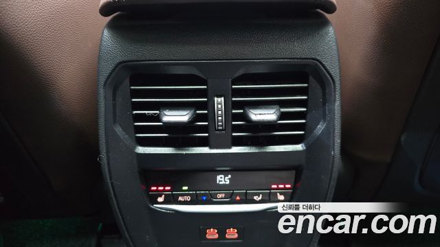BMW 4-Series 2023 — photo 31