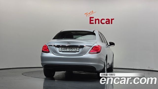 Mercedes-Benz C-Class 2016 — photo 4