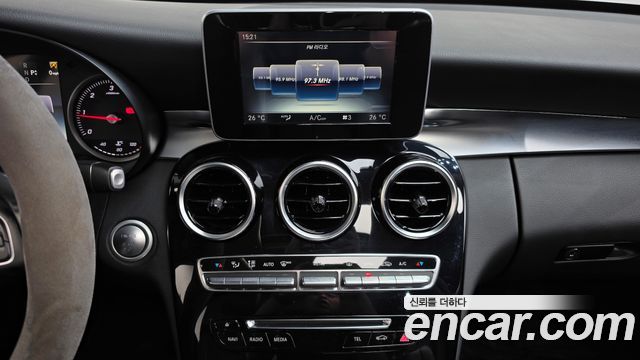 Mercedes-Benz C-Class 2016 — photo 15