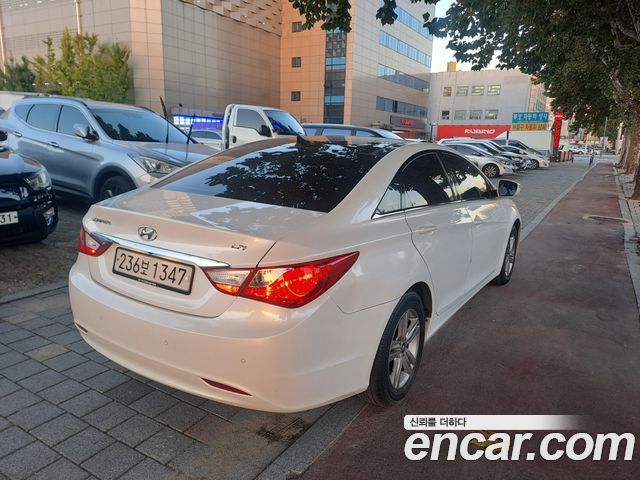 Hyundai Sonata 2013 — photo 4