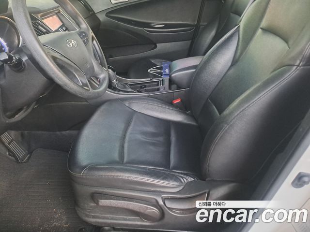 Hyundai Sonata 2013 — photo 14