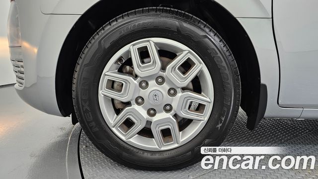 Hyundai Staria 2023 — photo 5