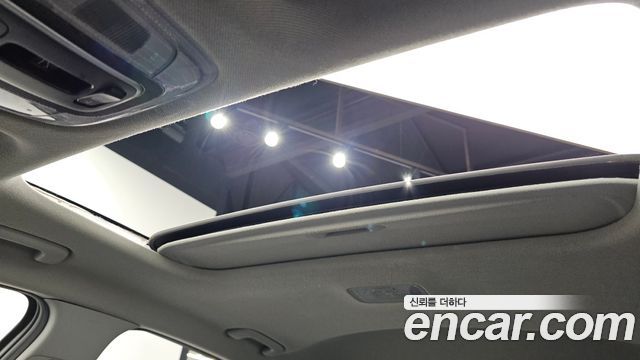 Hyundai AVANTE 2021 — photo 25