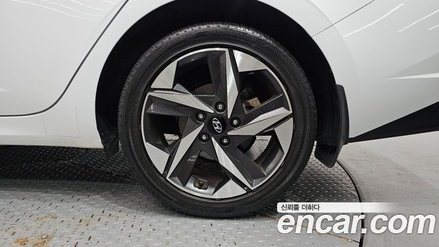 Hyundai AVANTE 2021 — photo 7