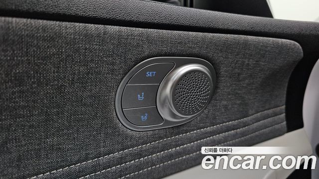 Hyundai AVANTE 2021 — photo 28