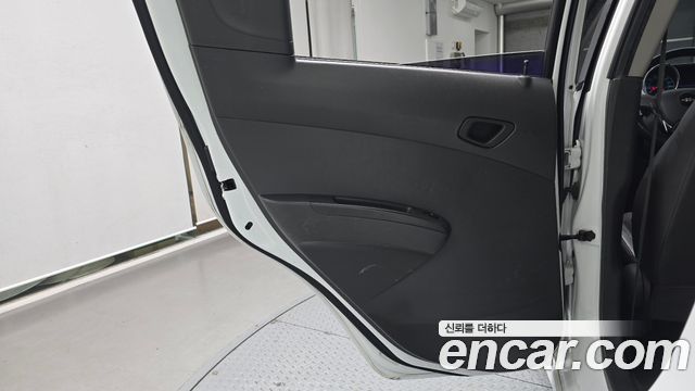 Chevrolet Korea Spark 2014 — photo 15