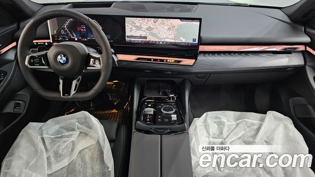 BMW 5-Series 2026 — photo 10