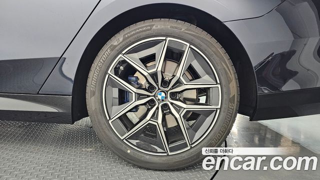 BMW 5-Series 2026 — photo 7