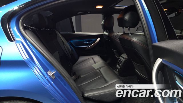 BMW 3-Series 2017 — photo 17