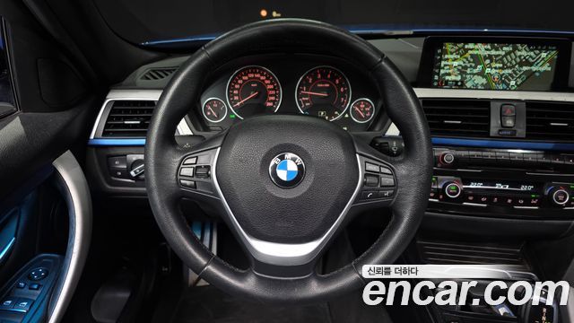 BMW 3-Series 2017 — photo 19