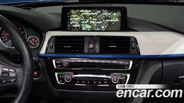 BMW 3-Series 2017 — photo 21