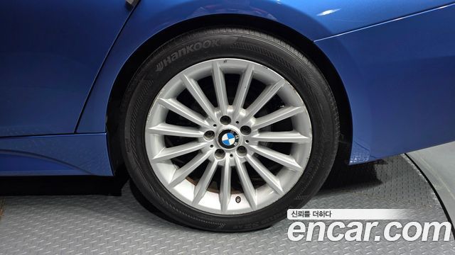BMW 3-Series 2017 — photo 7