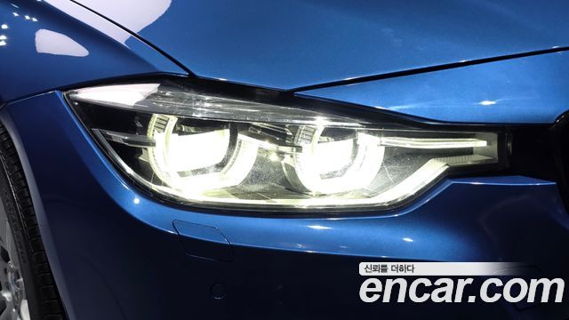 BMW 3-Series 2017 — photo 8
