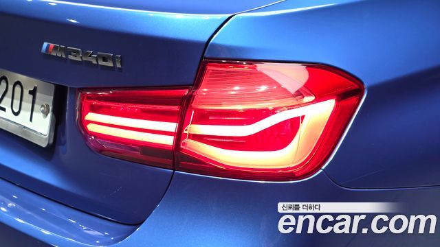 BMW 3-Series 2017 — photo 9