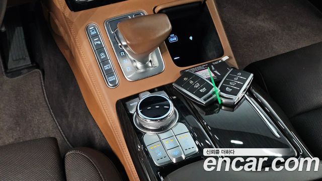 Genesis G90 2021 — photo 12