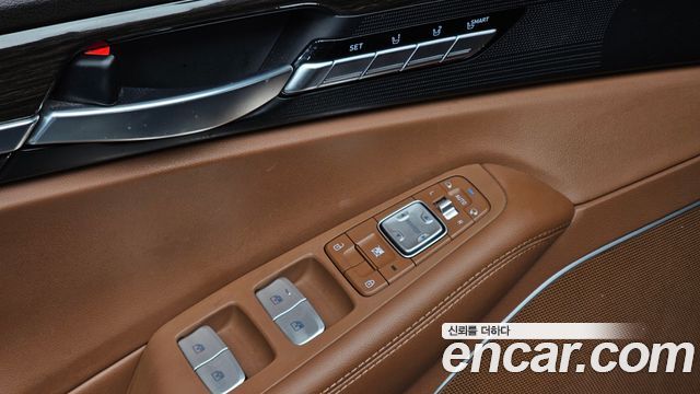 Genesis G90 2021 — photo 27