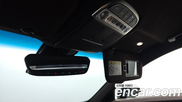 Genesis G90 2021 — photo 30