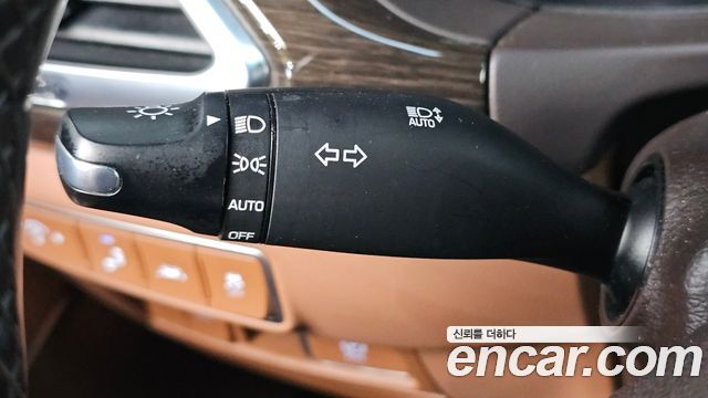 Genesis G90 2021 — photo 31
