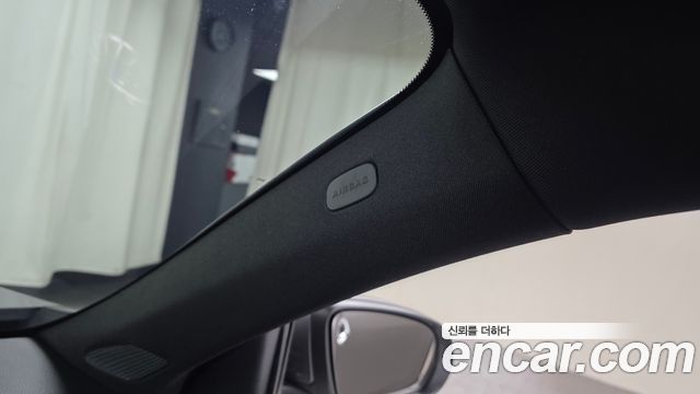 Mercedes-Benz EQB 2023 — photo 30